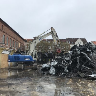Vicelinviertel Neumünster: Abbrucharbeiten an der ehemaligen Textilfabrik